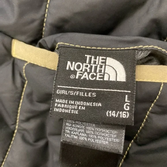 North face reversible puffer jacket/coat - Picture 3 of 8